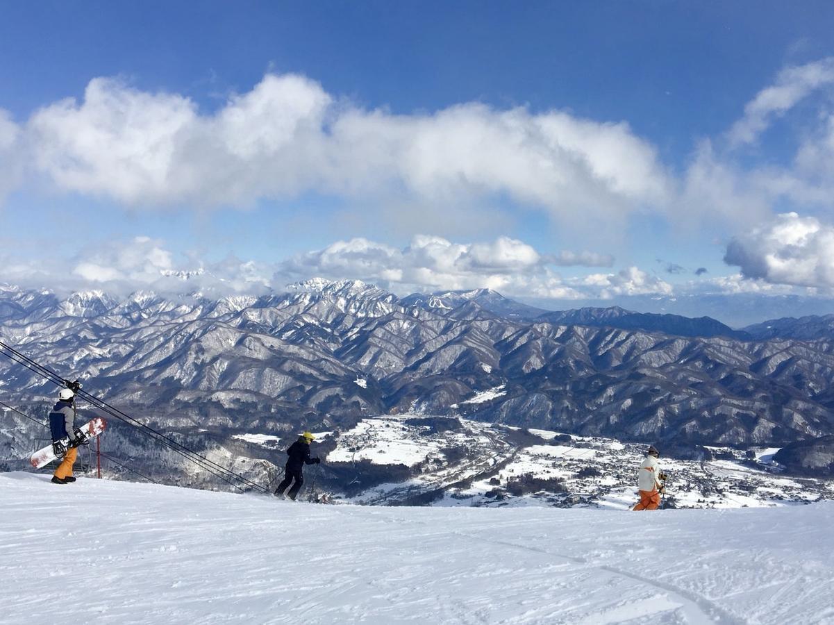 Hakuba Landmark Iwatake Lodge Eksteriør billede